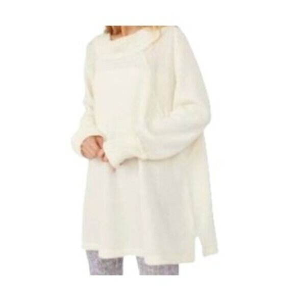 Free People She's a Keeper Vented-Hem Tunic Top Sweater Frenchnilla L NWT - Picture 1 of 3